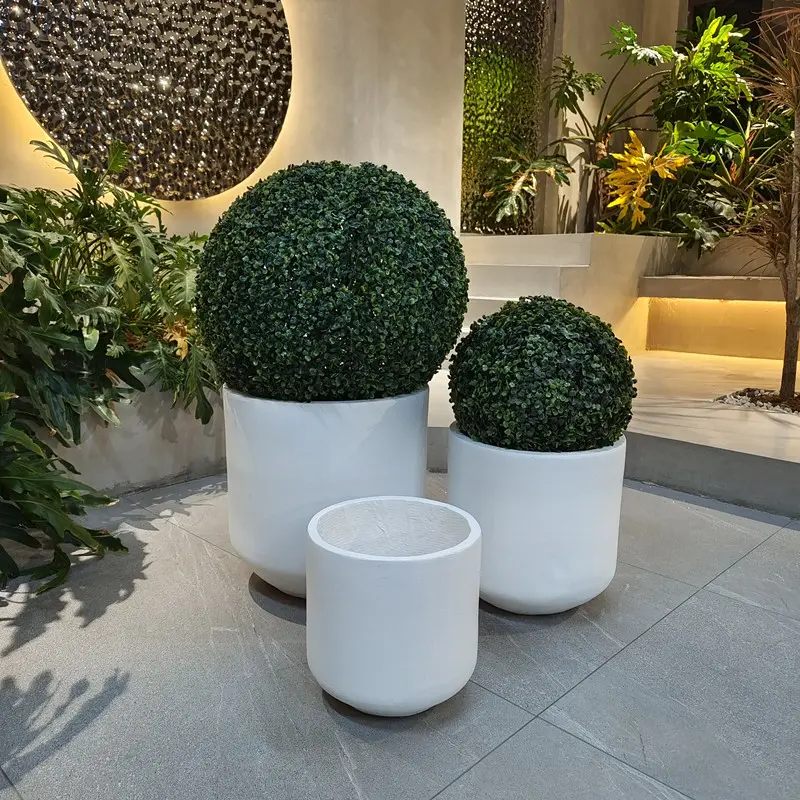 049 3 Piece Large Clay Fibre Planter Pot Set